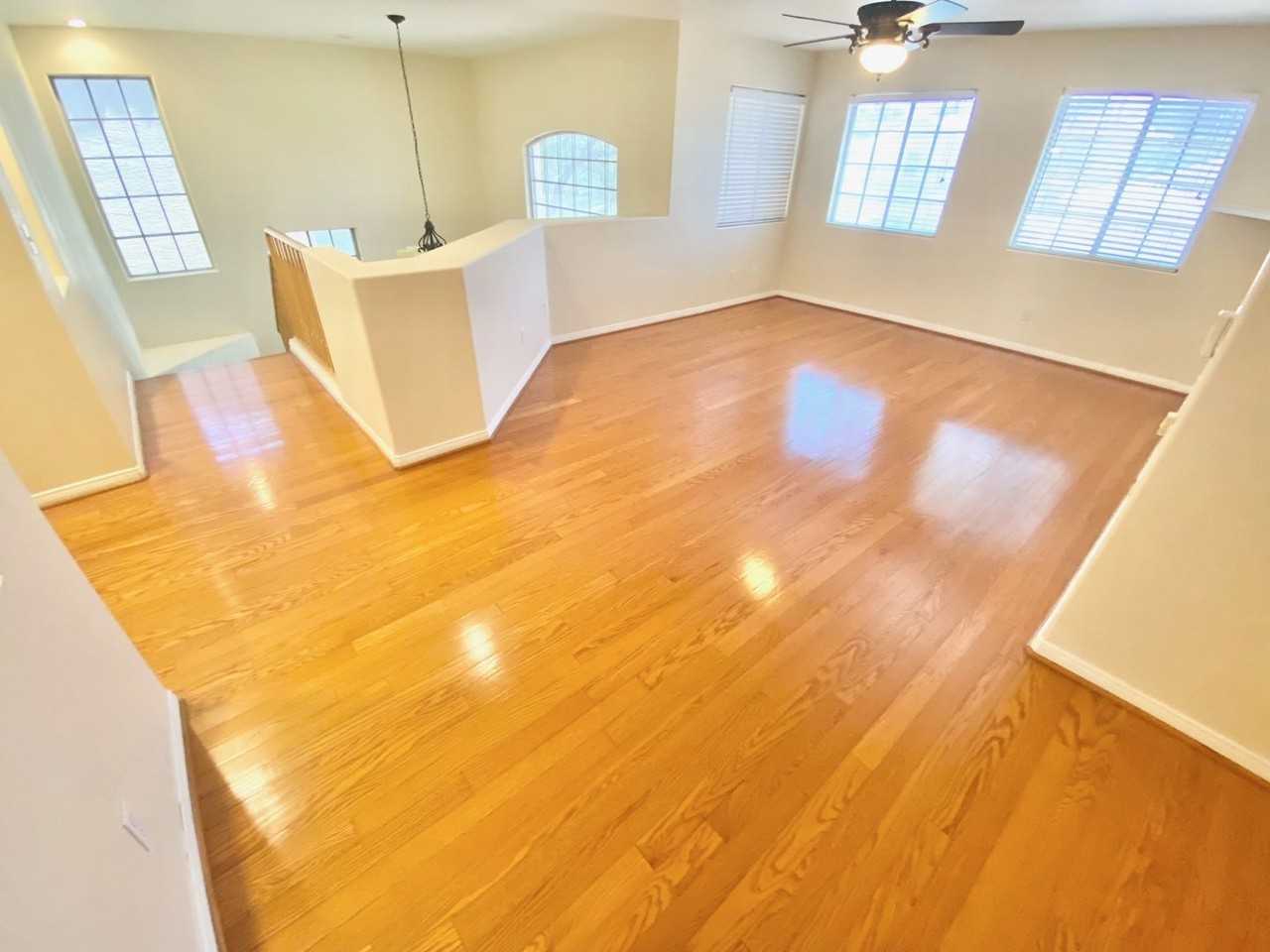 8412 Bay Crest Dr - Photo 7 of 43