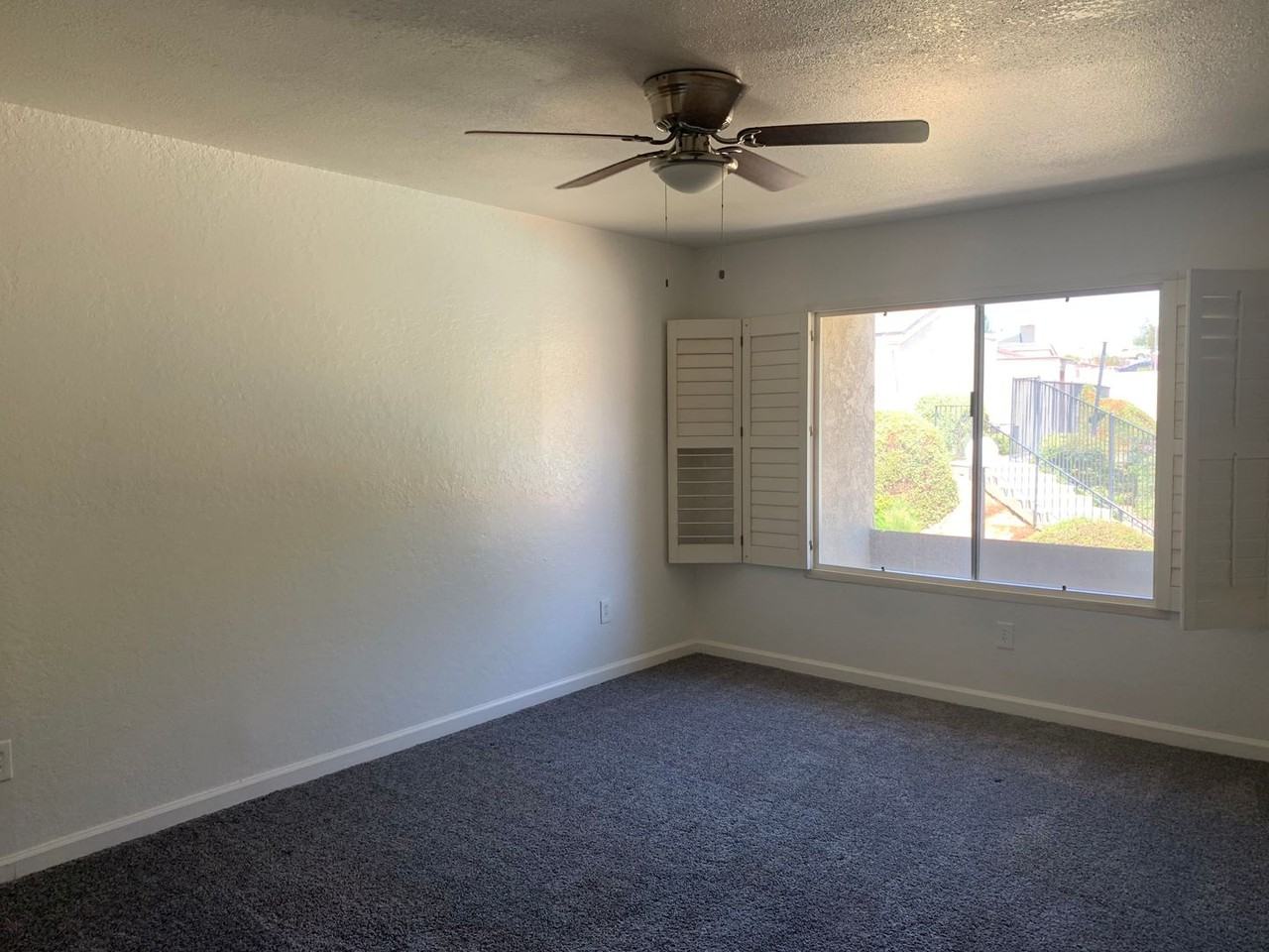 805 Daffodil Dr - Photo 6 of 7