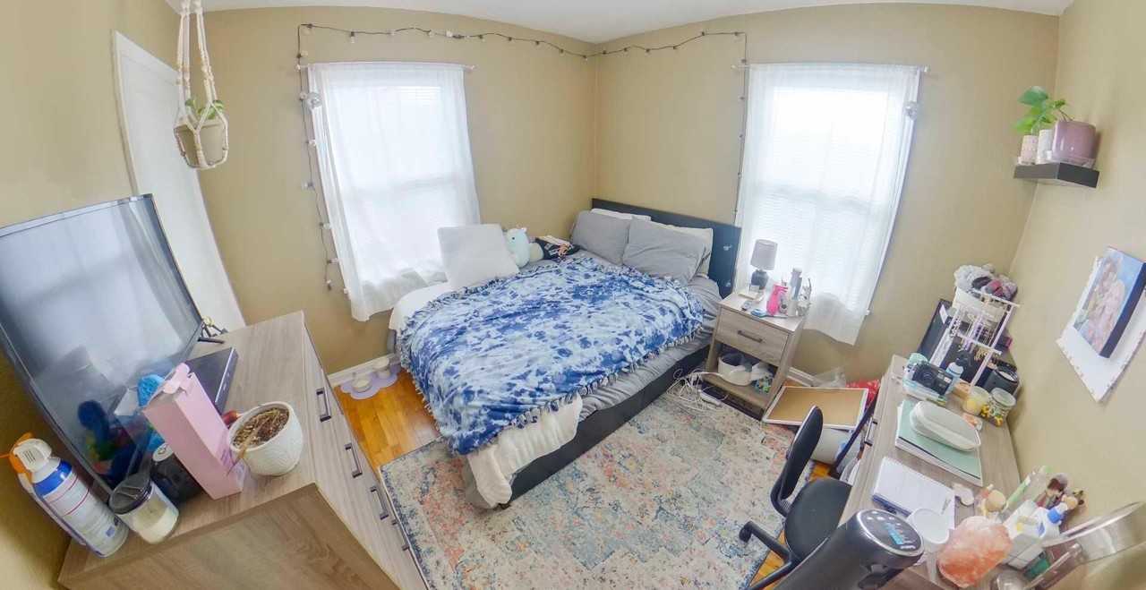 1835 Platt St - Photo 6 of 14