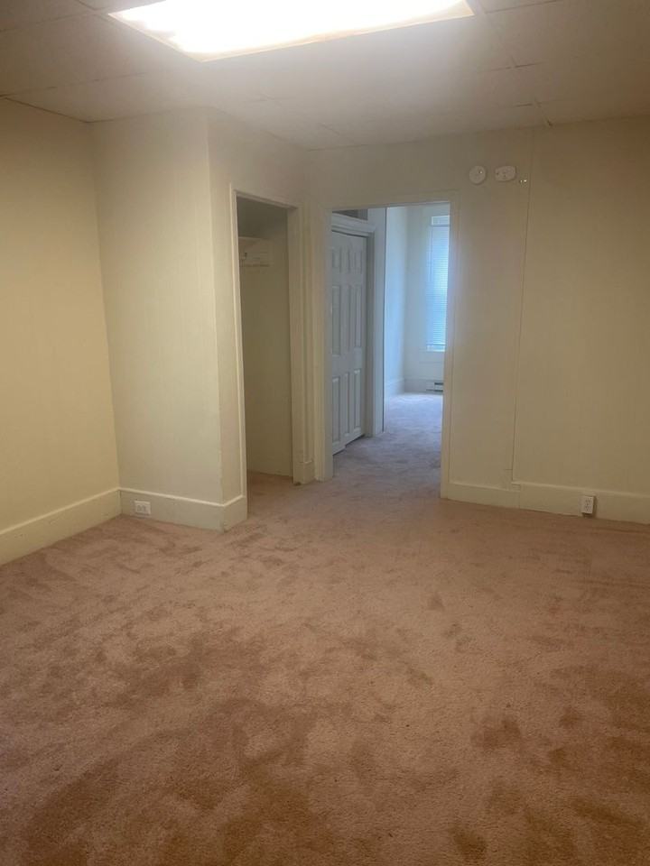 729 W. Lafayette St - Photo 4 of 17