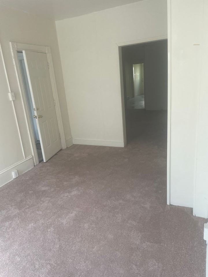 729 W. Lafayette St - Photo 6 of 17