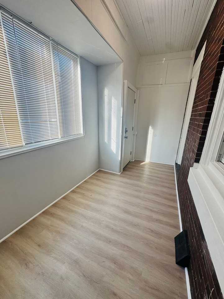 3029 N Bailey St - Photo 7 of 20