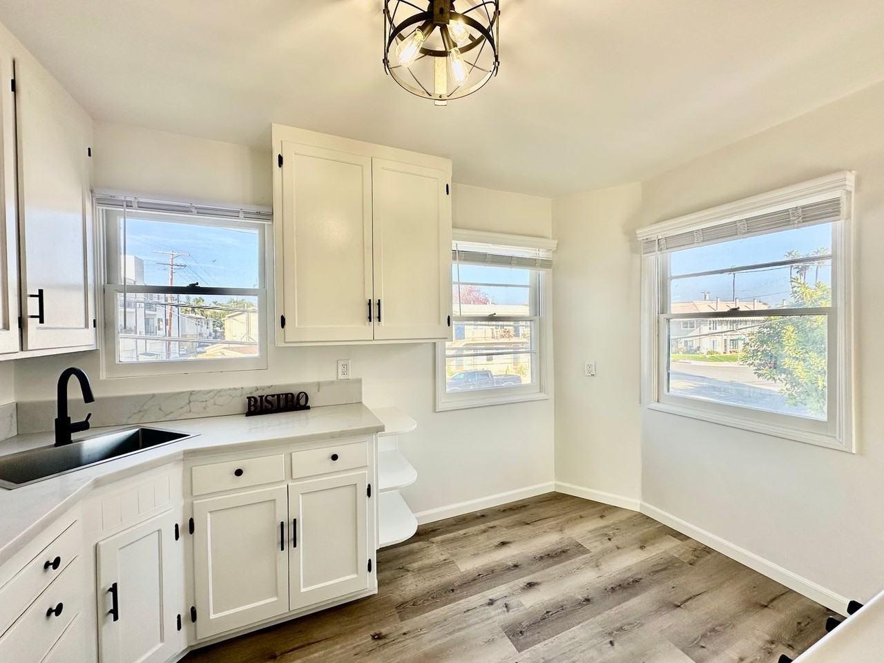 1925 Fortuna Ave - Photo 4 of 10