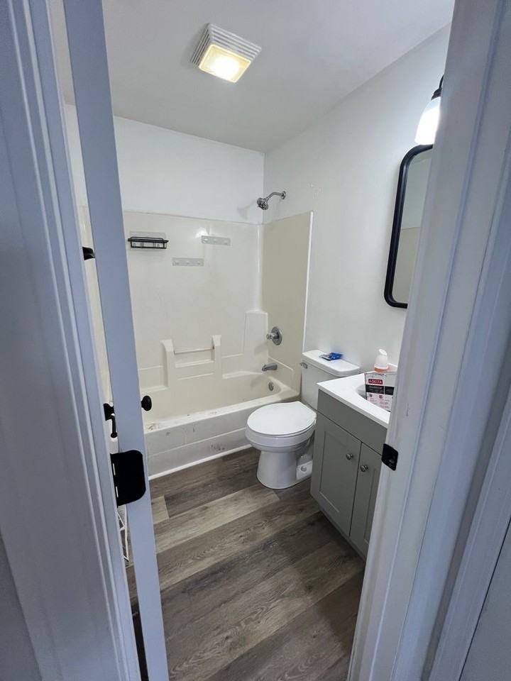 805 Diane Ct - Photo 7 of 19