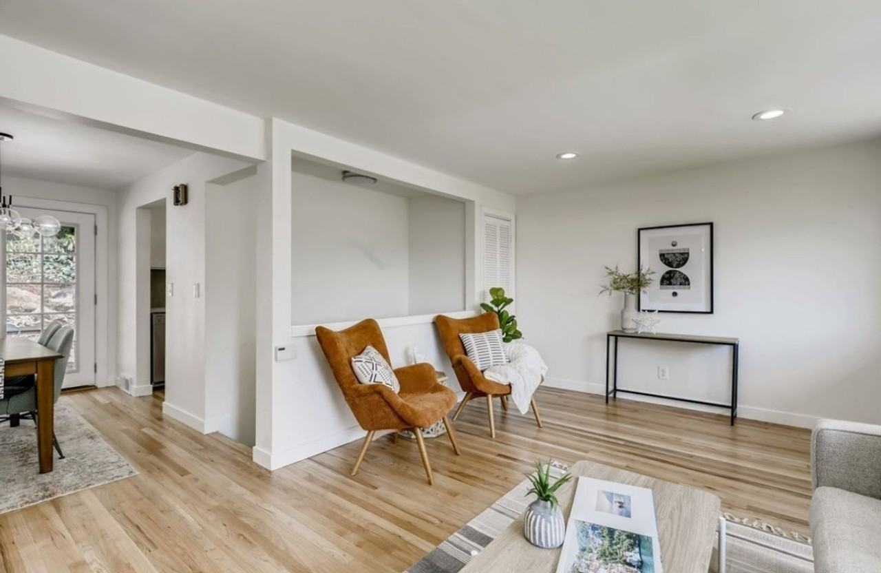 102 Nw 43rd St - Photo 6 of 25