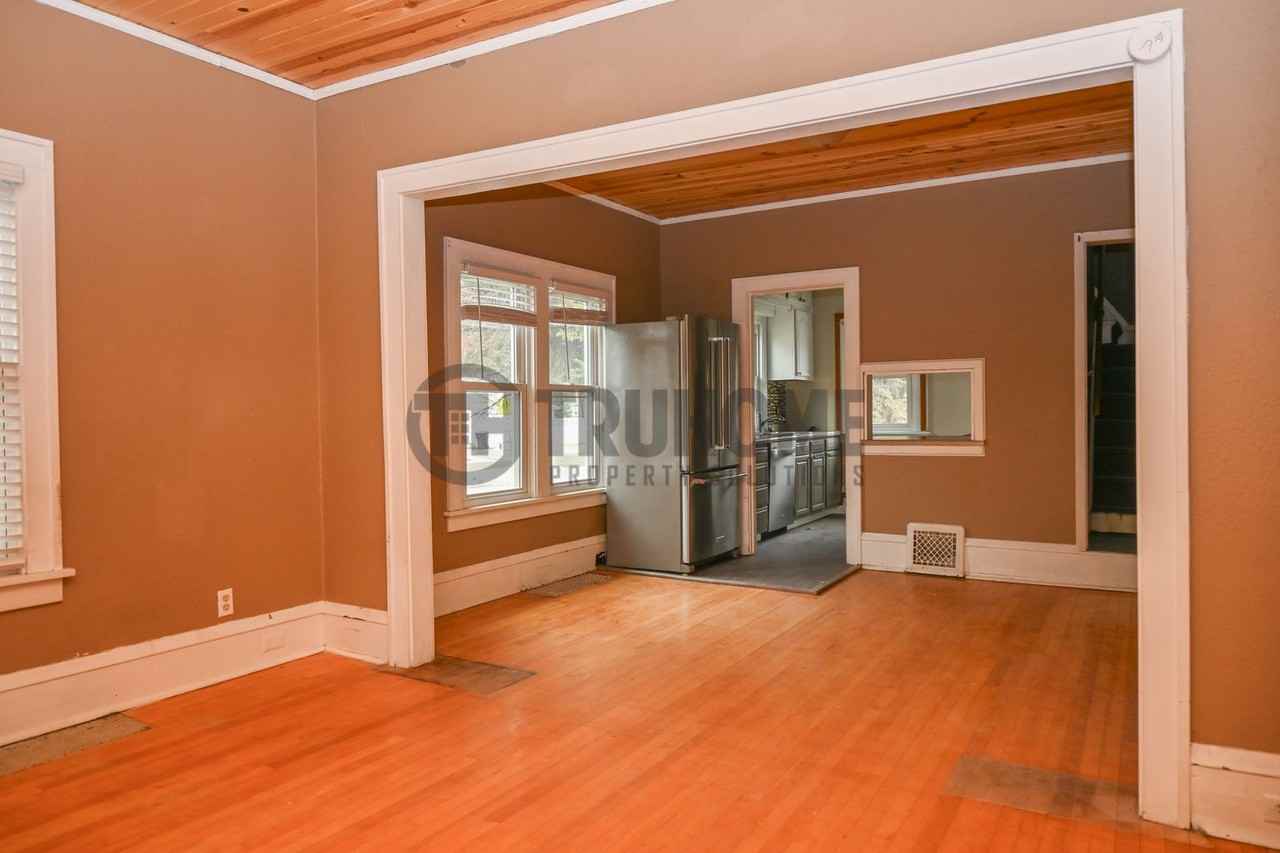 520 N 7th St - Photo 2 of 19