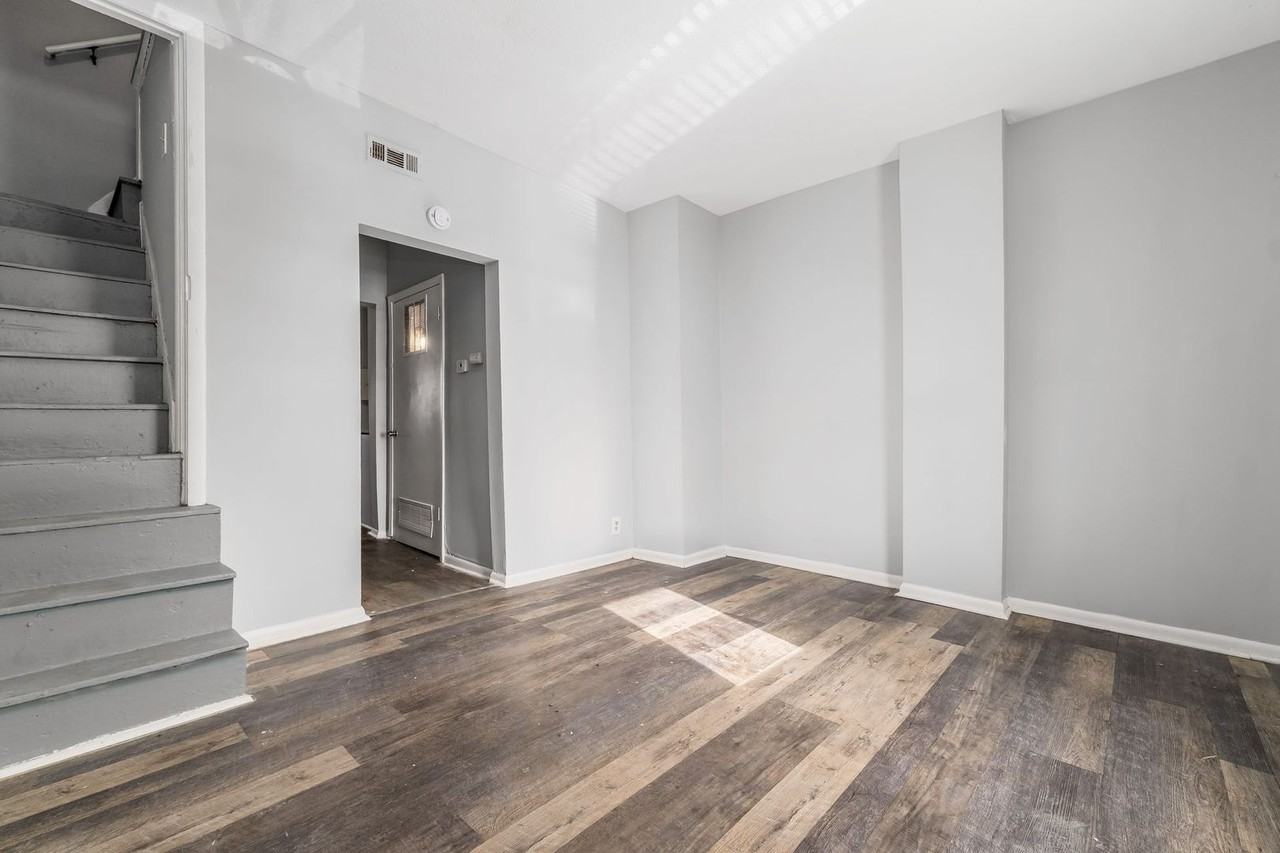 801 W 5th Ave - Photo 5 of 21
