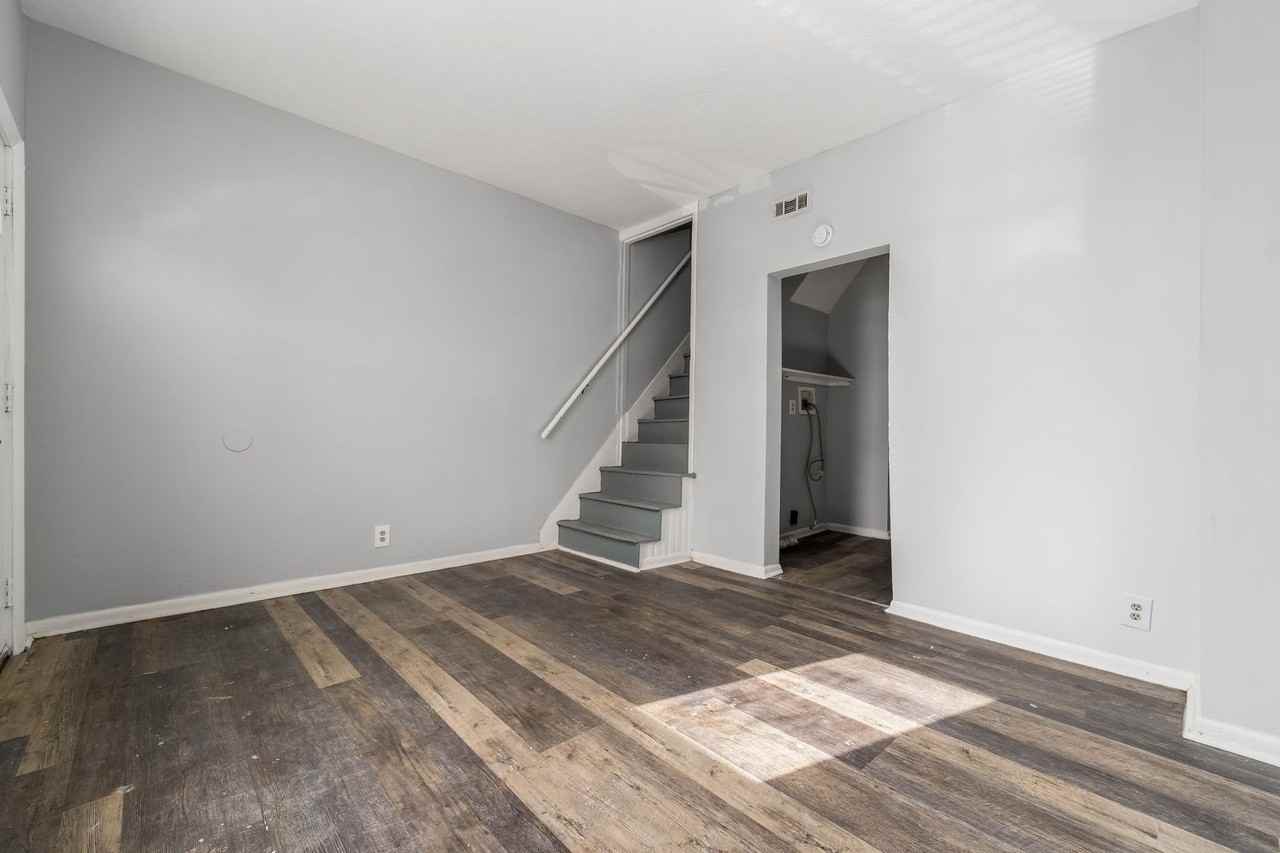 801 W 5th Ave - Photo 6 of 21