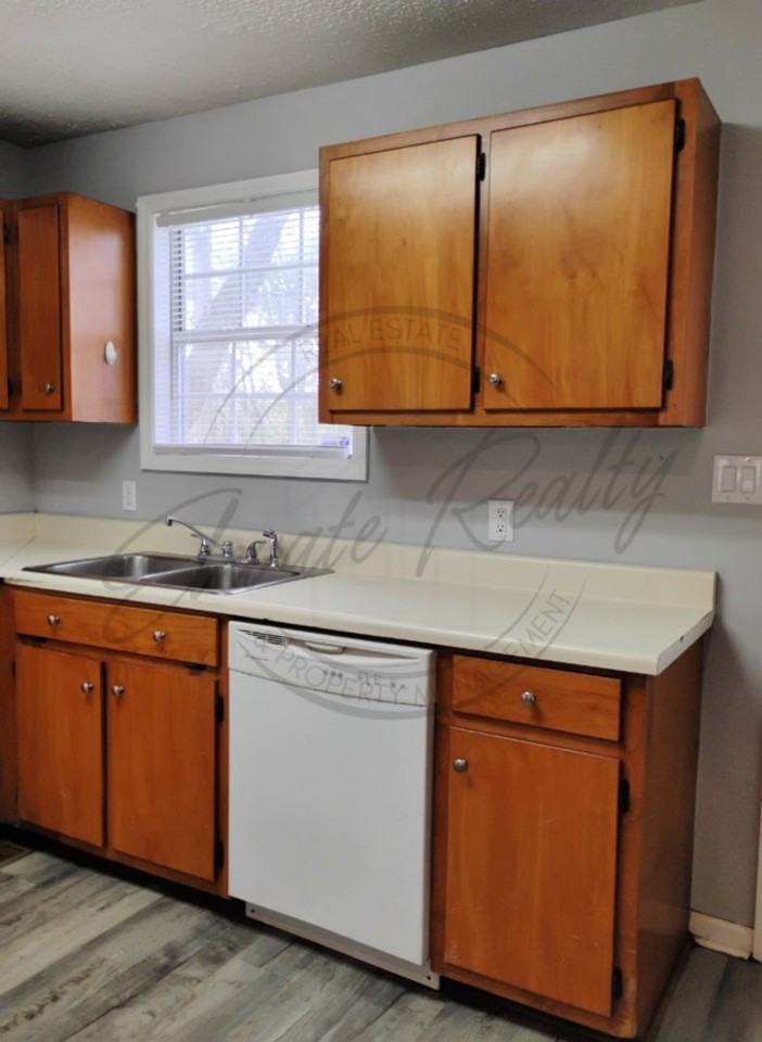 211 Nowlin Dr #A - Photo 6 of 17