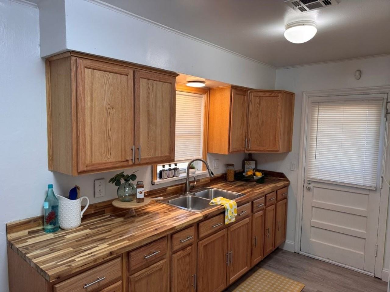 3020 Shirley Ln - Photo 6 of 17