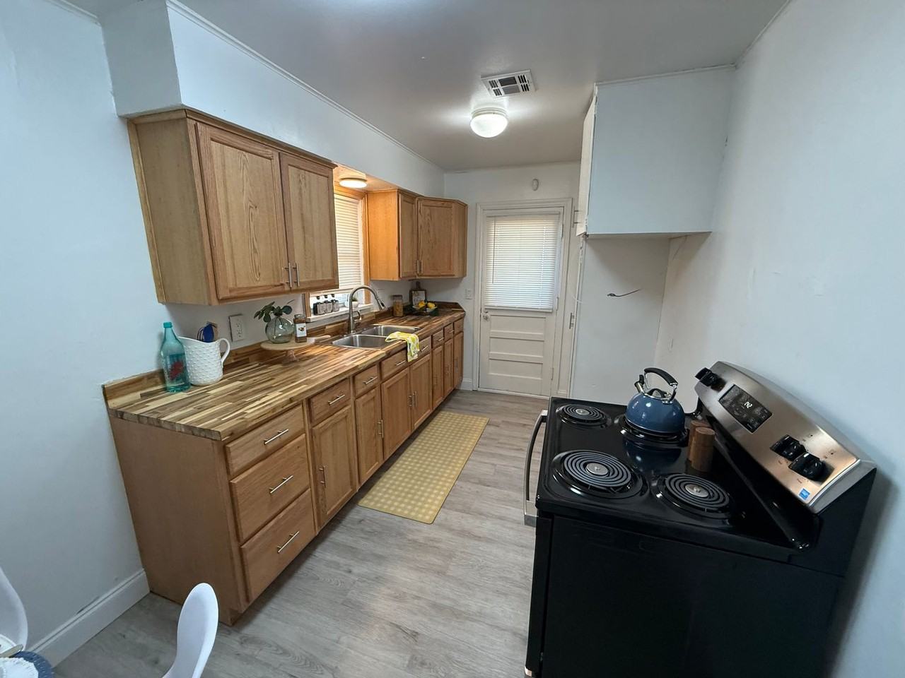 3020 Shirley Ln - Photo 7 of 17