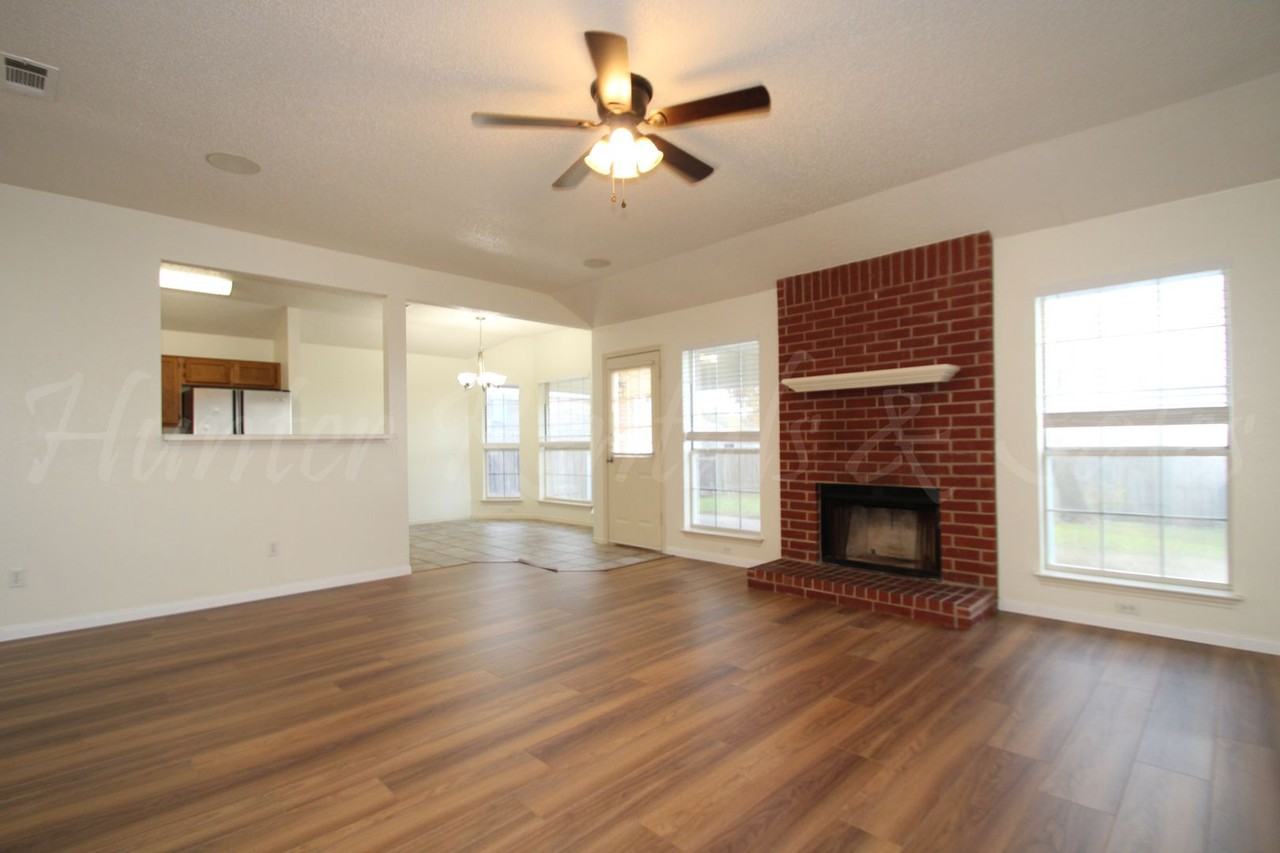 4210 Fawn Dr - Photo 3 of 24