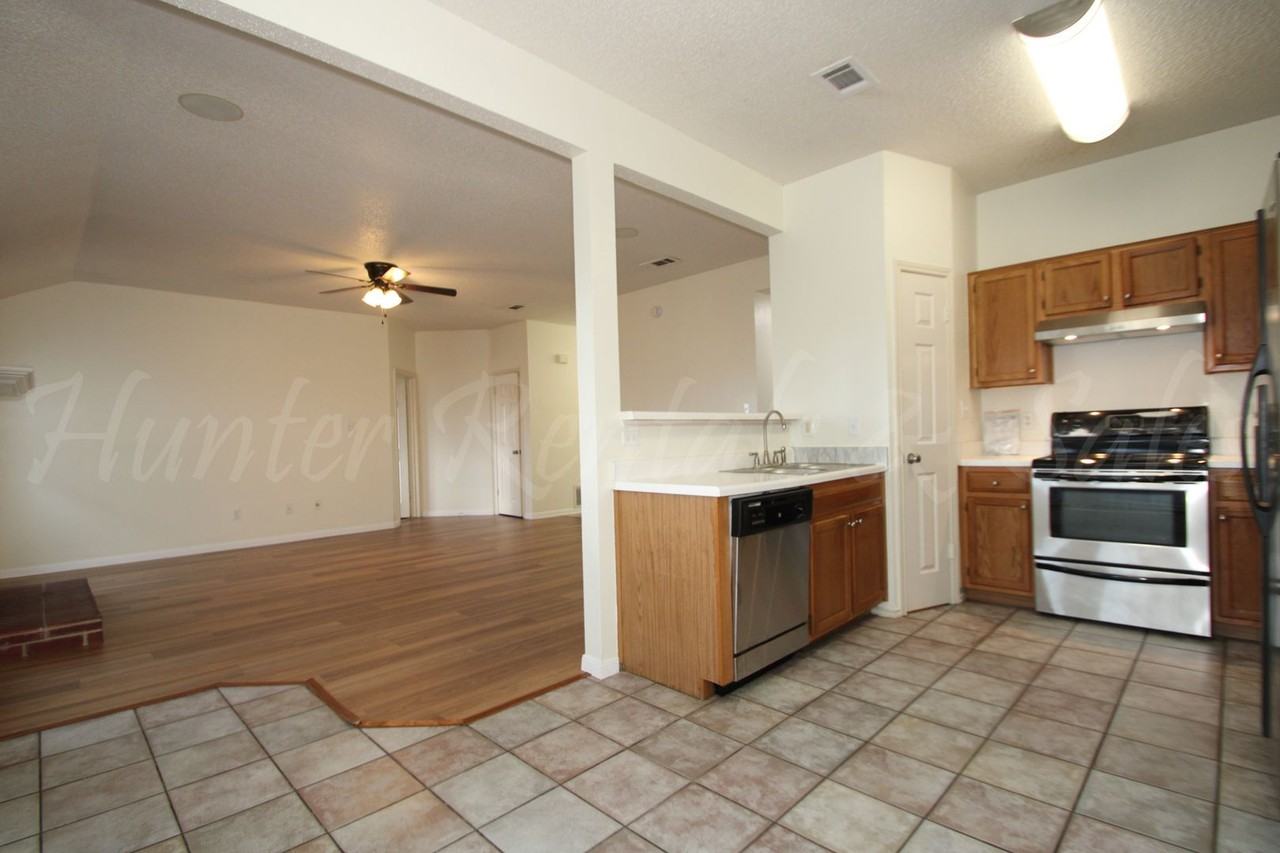 4210 Fawn Dr - Photo 7 of 24