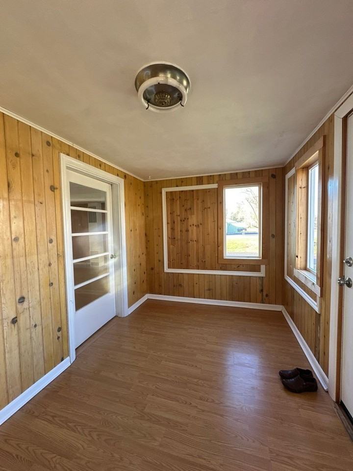 5776 Harlan Dr - Photo 4 of 29