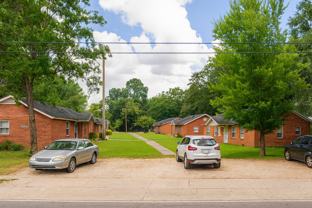 Heritage Oaks @ Virginia St - Photo 1 of 1