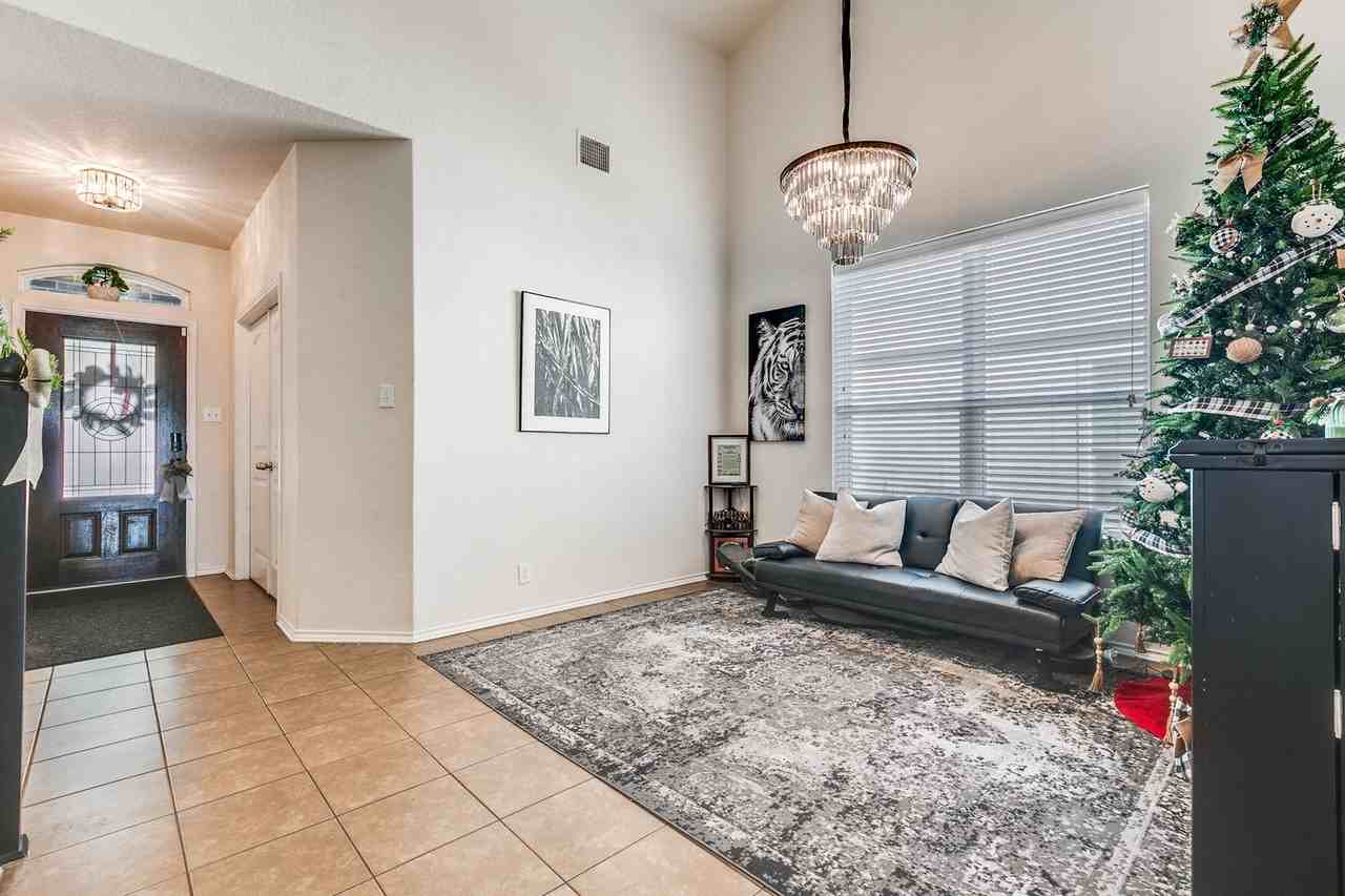 269 Tufted Crst - Photo 5 of 43