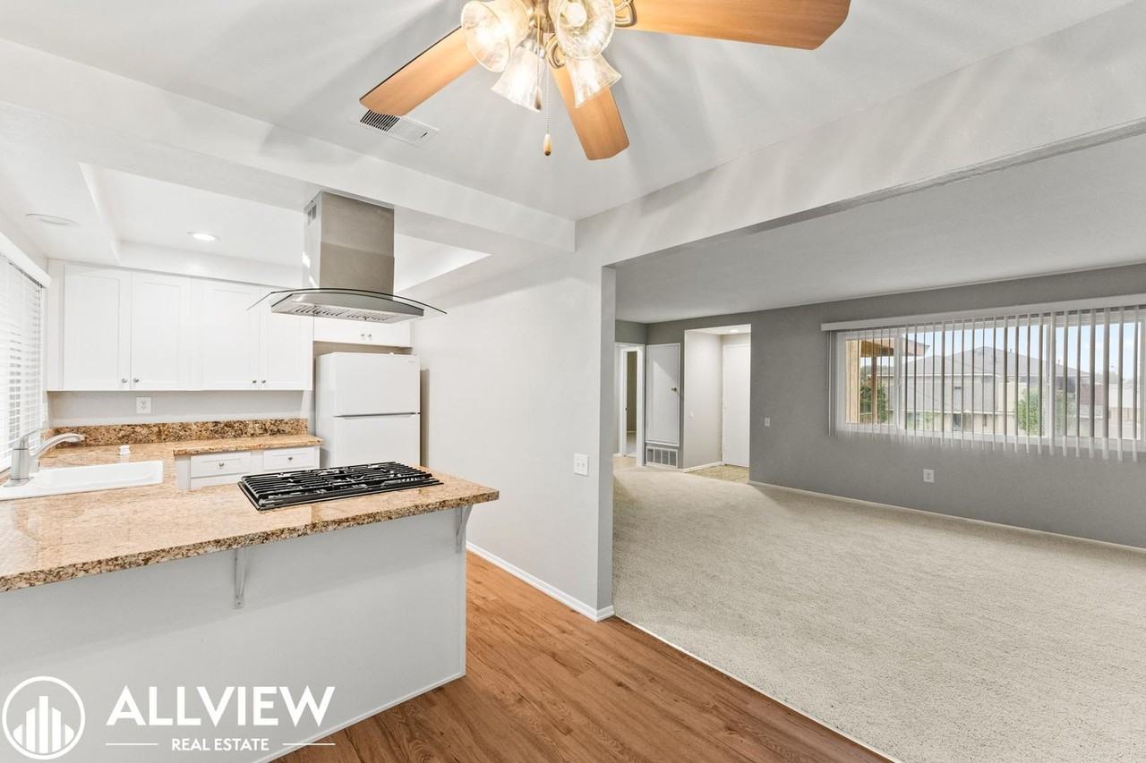 16781 Bardon Ln - Photo 7 of 20