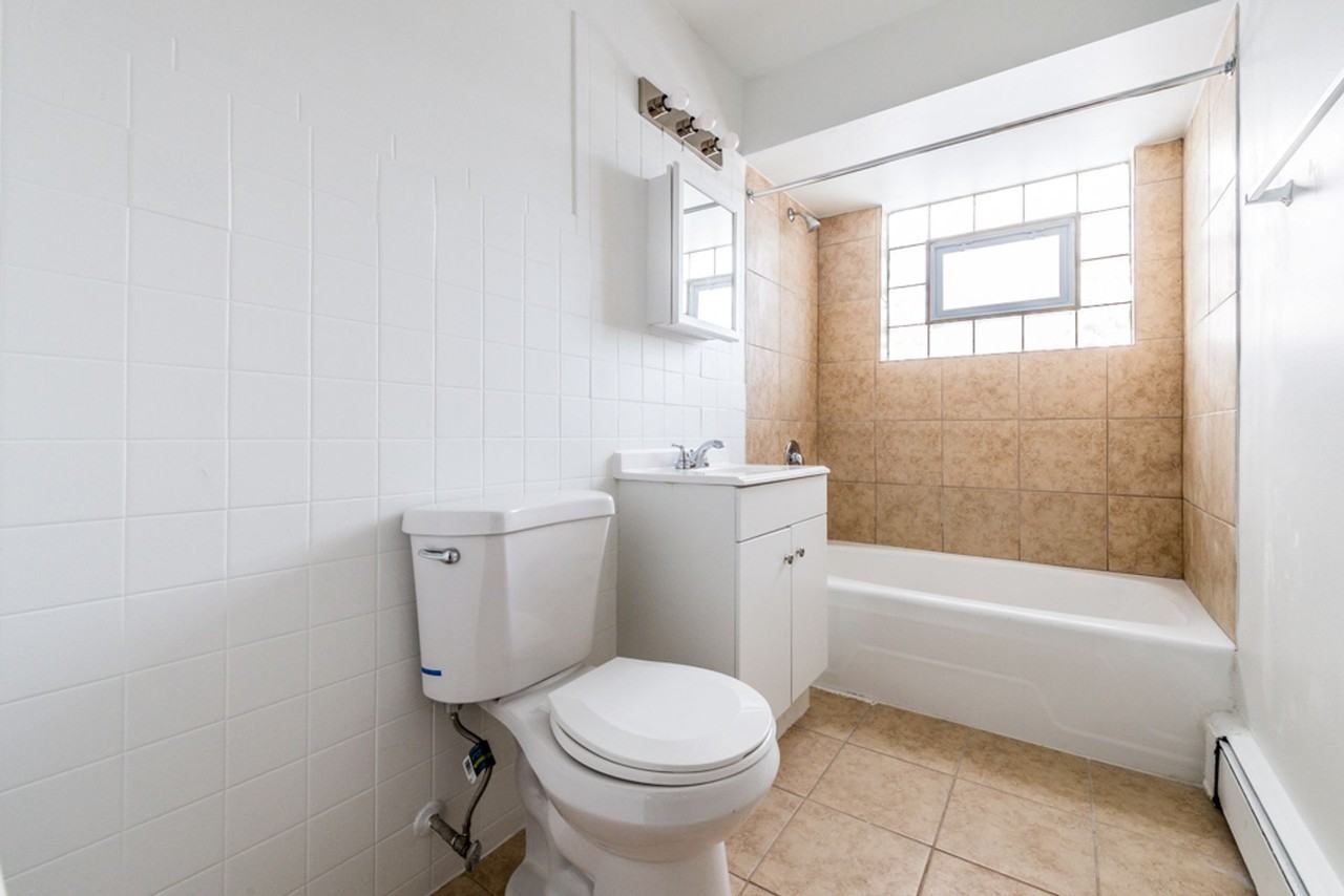 14110 S Atlantic Ave Riverdale, IL 60827 - Photo 2 of 19