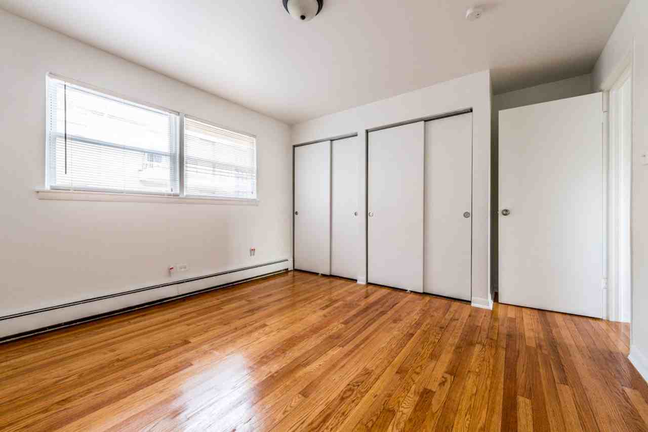 14110 S Atlantic Ave Riverdale, IL 60827 - Photo 3 of 19