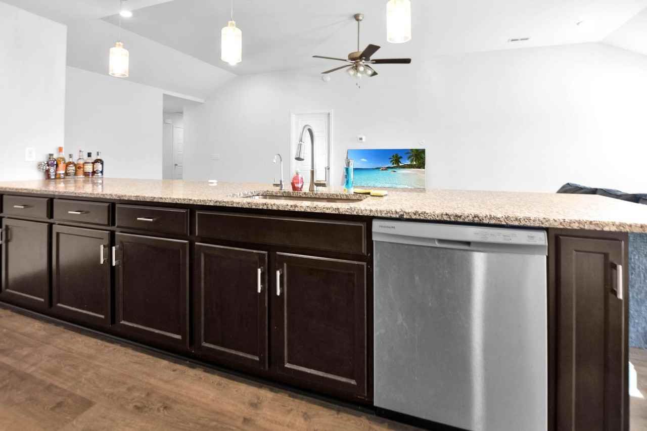 208 Clark Rd - Photo 6 of 18