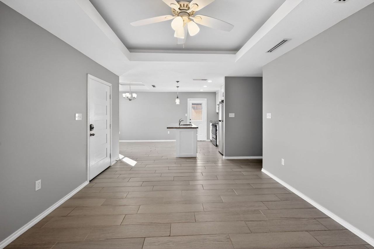 340 Uva Ln - Photo 6 of 26