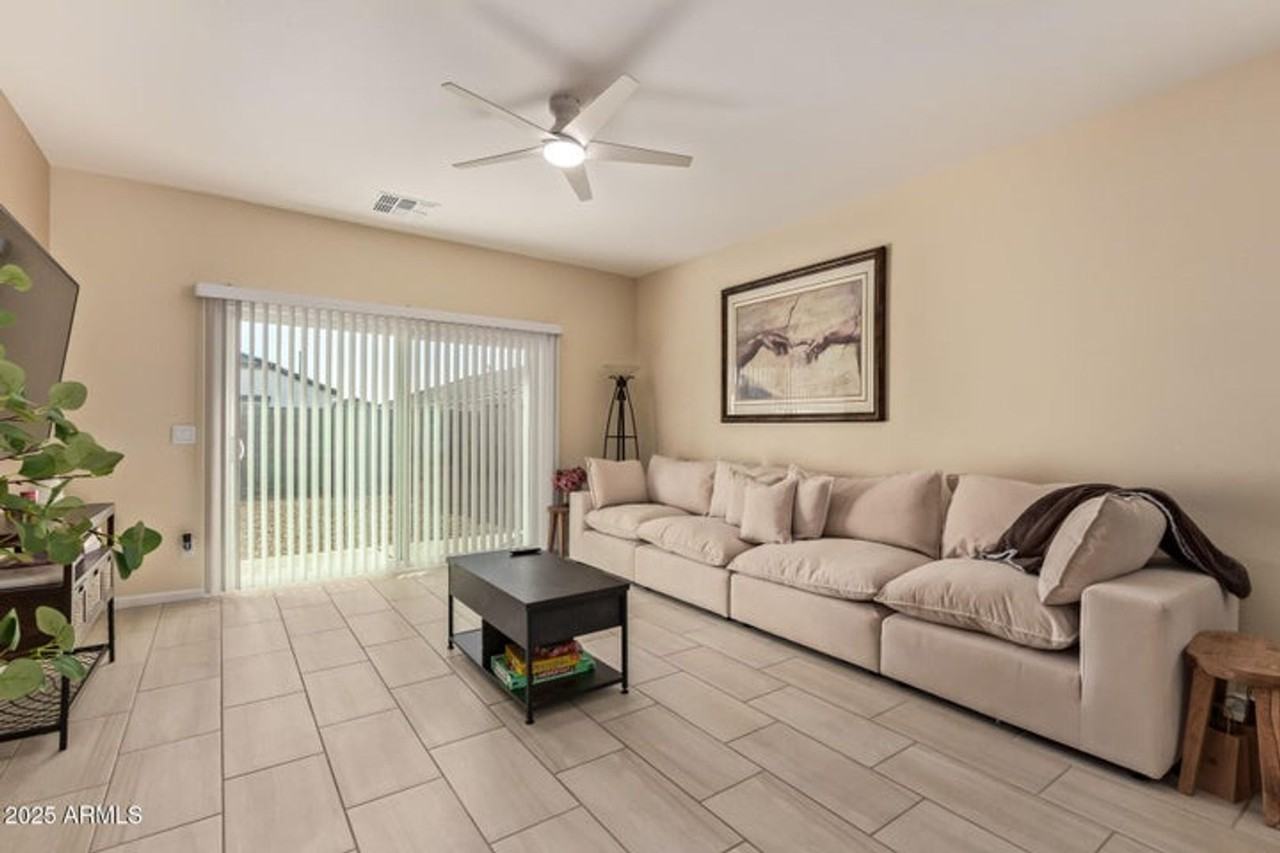 25443 W Graham Trl - Photo 4 of 16