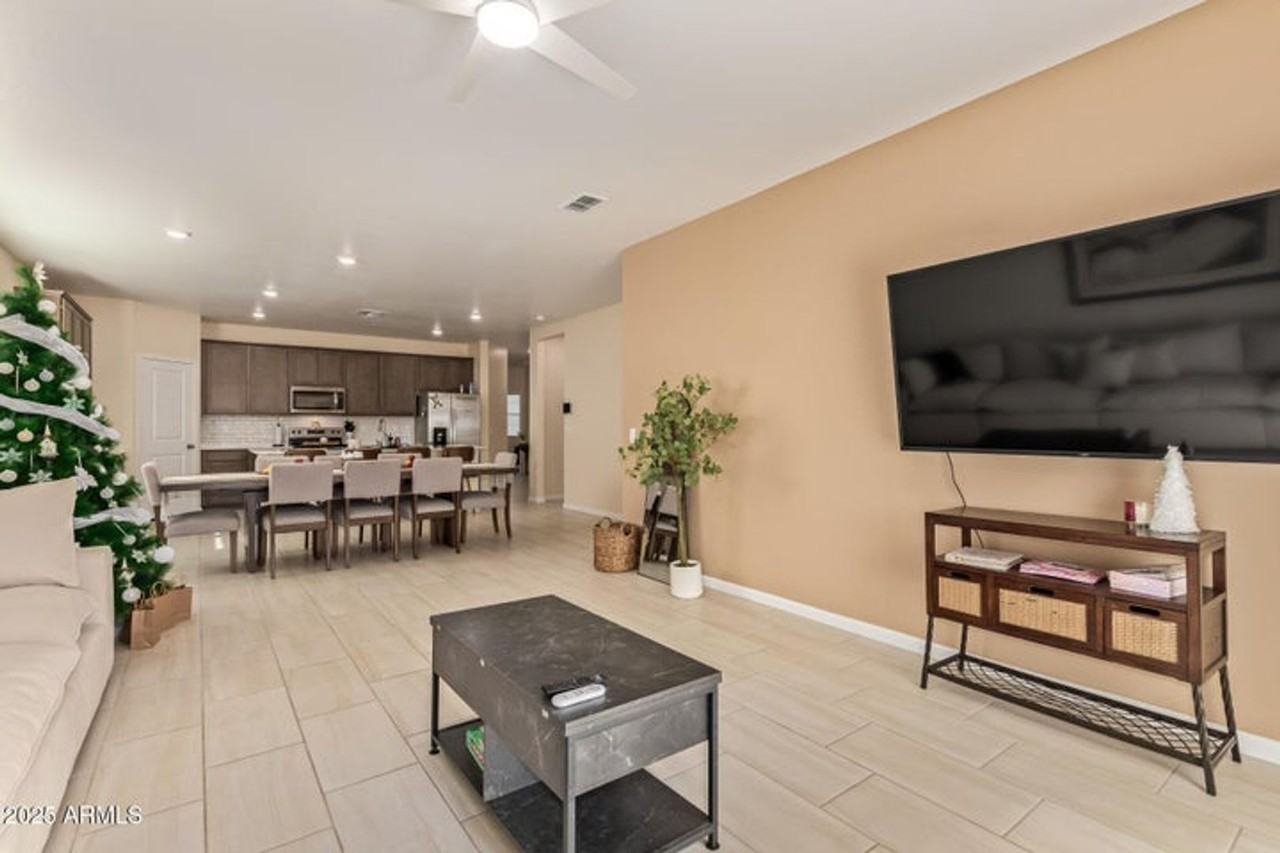 25443 W Graham Trl - Photo 5 of 16