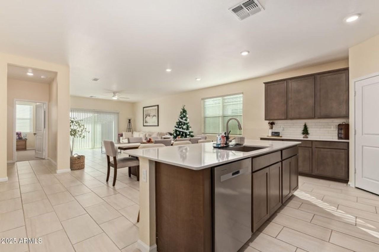 25443 W Graham Trl - Photo 6 of 16