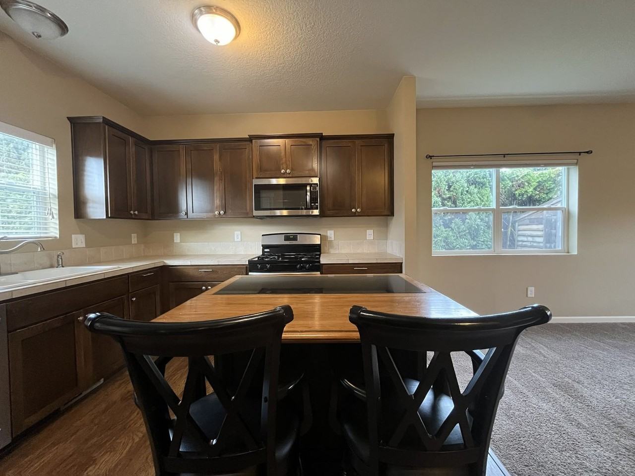 362 Nw 6th Ave - Photo 5 of 49