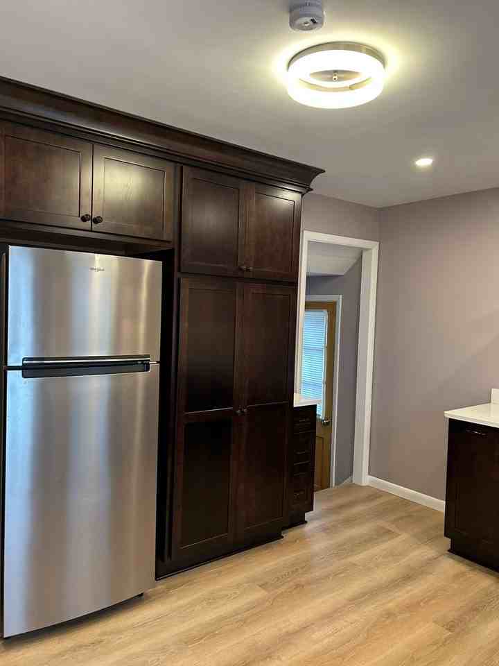 1589 Fruitland Ave - Photo 6 of 50