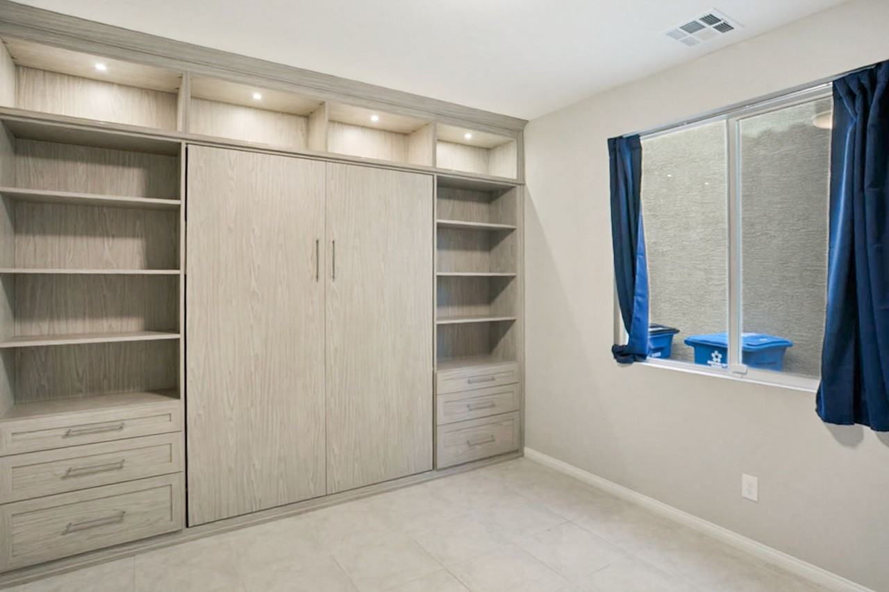 8036 Foxfield Springs St - Photo 6 of 43