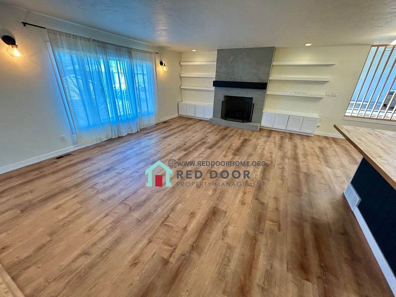 1136 20th Ave Sw - Photo 5 of 36