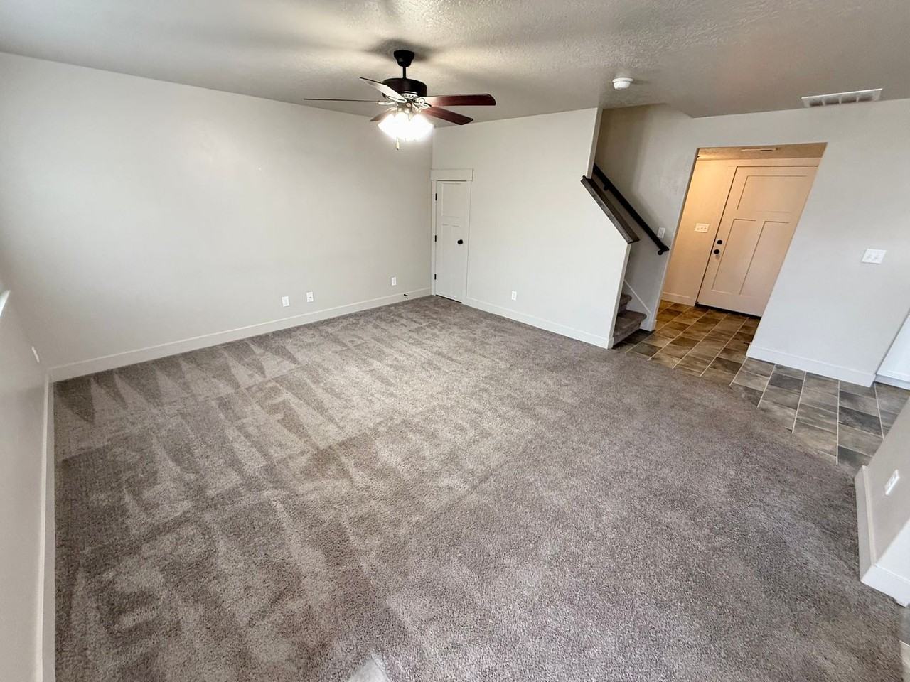 229 N 1275 W - Photo 6 of 33