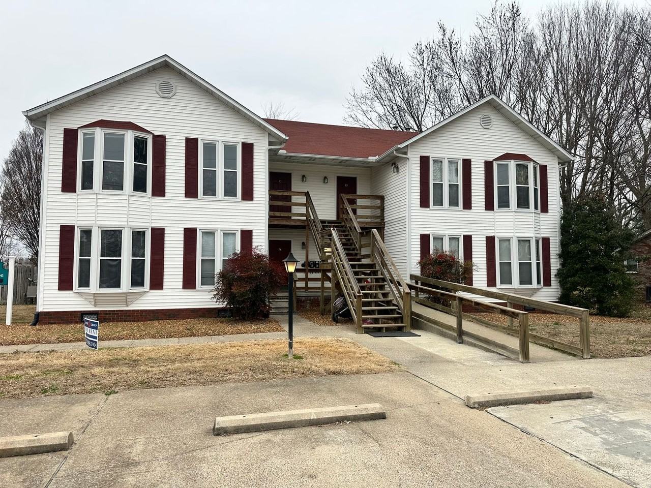 1904 Sherri Ln - Photo 2 of 13