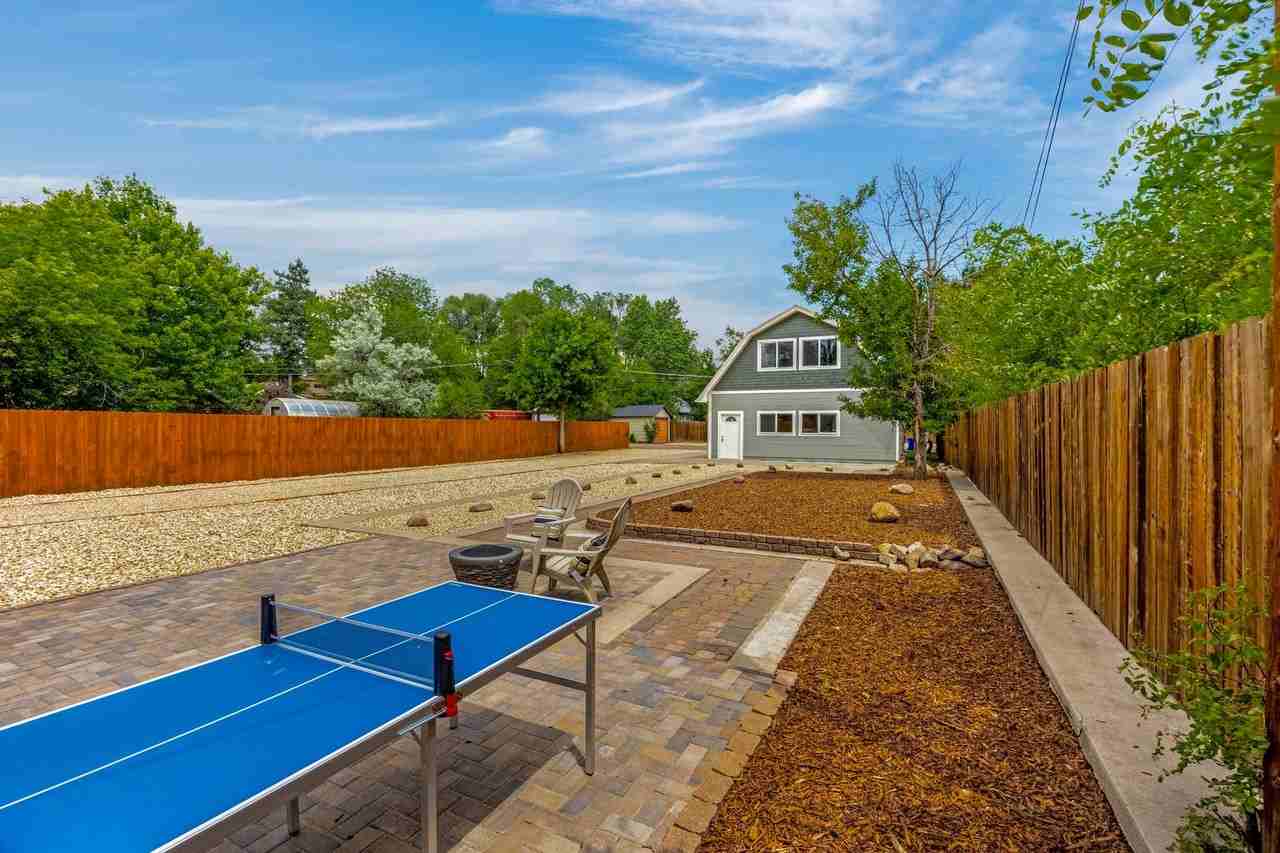 200 W Cheyenne Rd #B - Photo 5 of 9