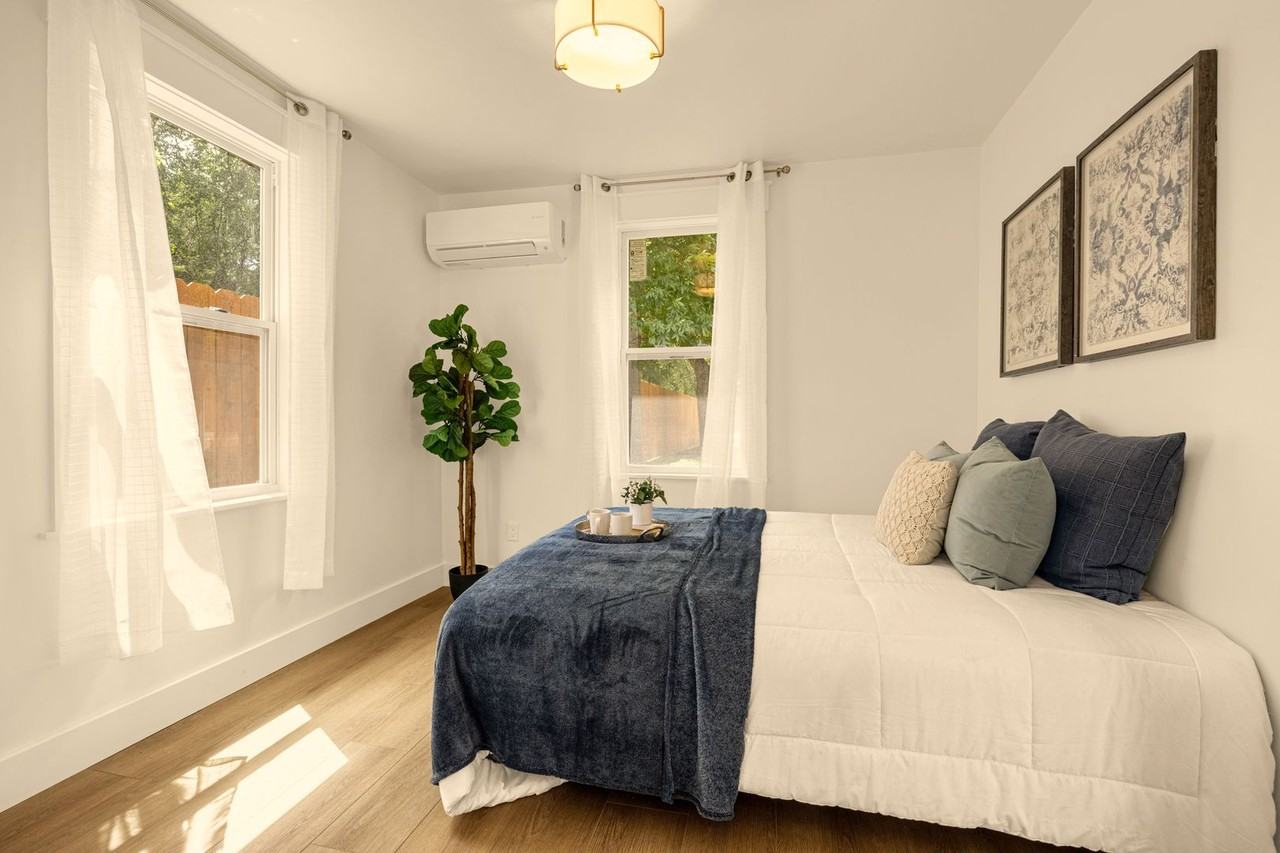 200 W Cheyenne Rd #B - Photo 6 of 9