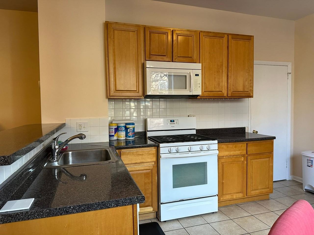 540 S 48th St - Photo 2 of 11