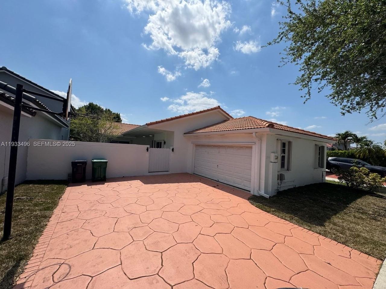 8754 Nw 149th Ter - Photo 5 of 13