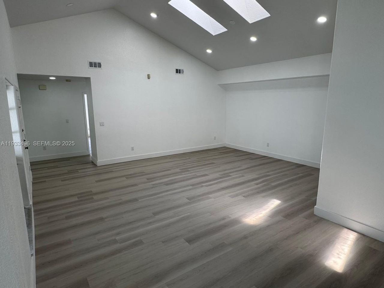 8754 Nw 149th Ter - Photo 7 of 13