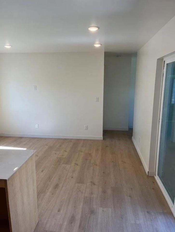 1495 Sydney St - Photo 3 of 8