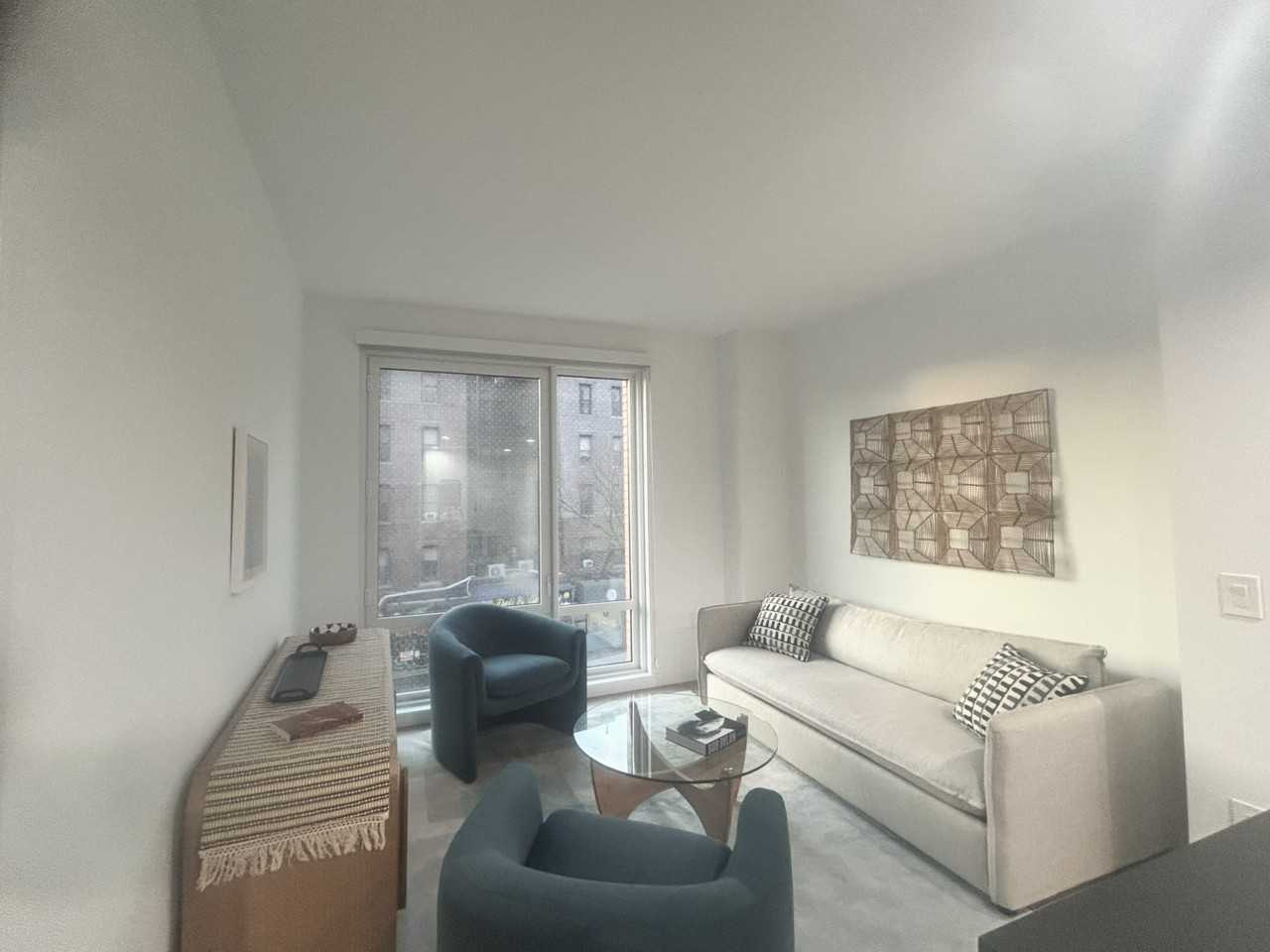 975 Nostrand Ave - Photo 2 of 9