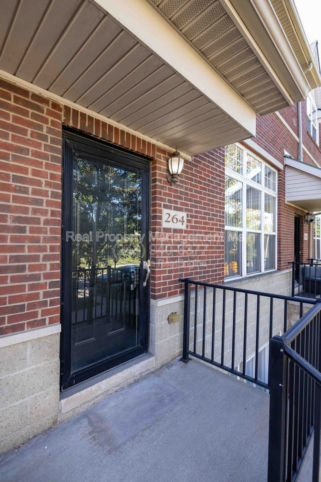 264 E Palmer St - Photo 2 of 28