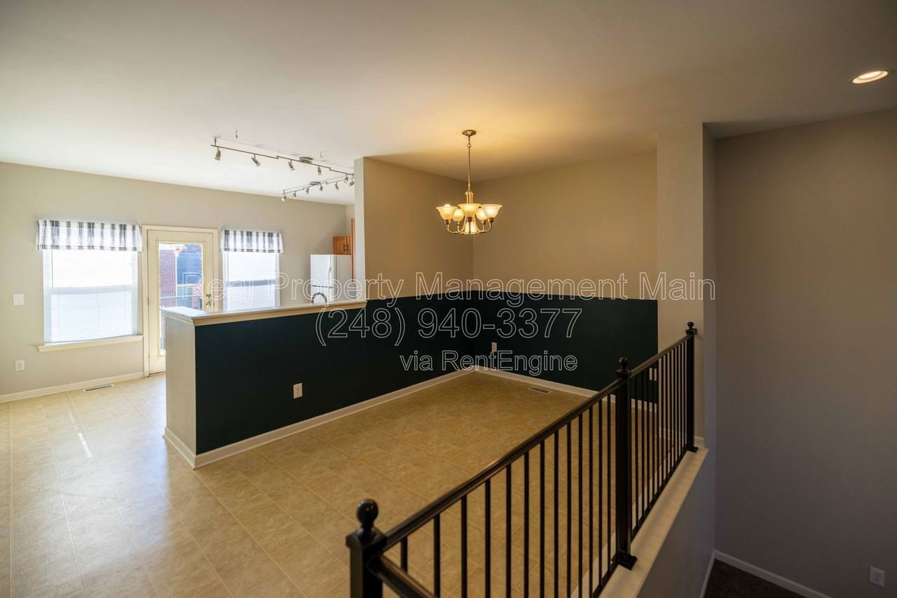 264 E Palmer St - Photo 7 of 28