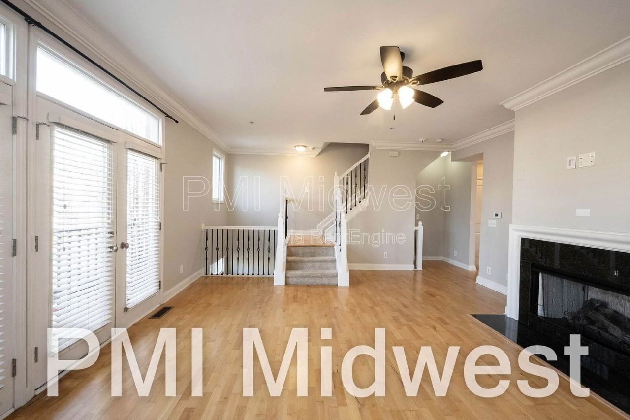 515 E New York St - Photo 6 of 23