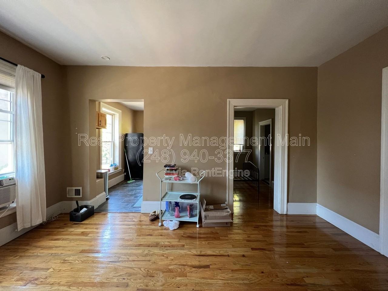 715 Parker St #6 - Photo 2 of 12