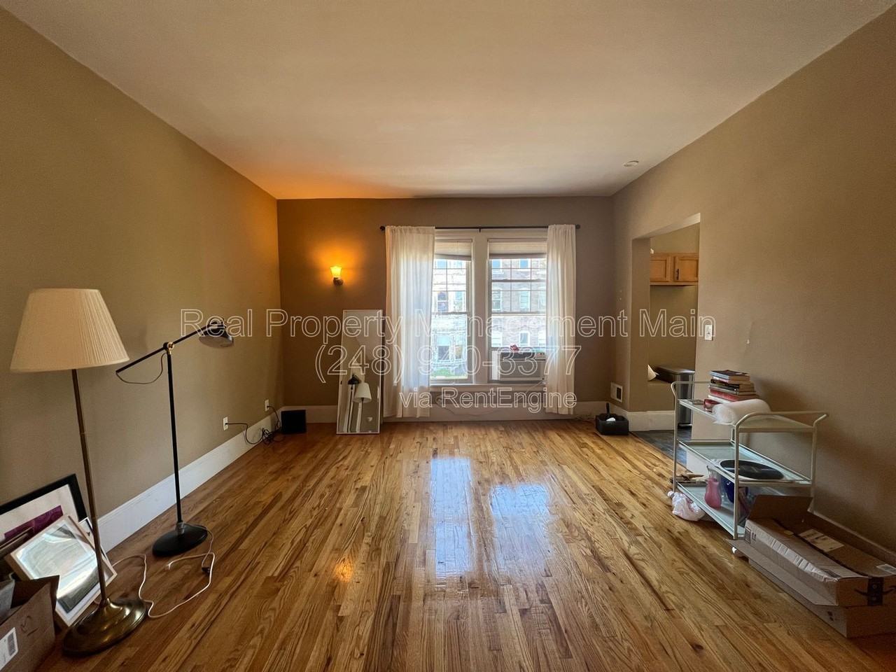 715 Parker St #6 - Photo 6 of 12