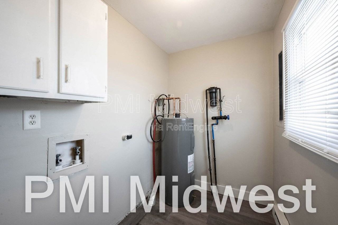 4881 W 300 S #18 - Photo 7 of 15