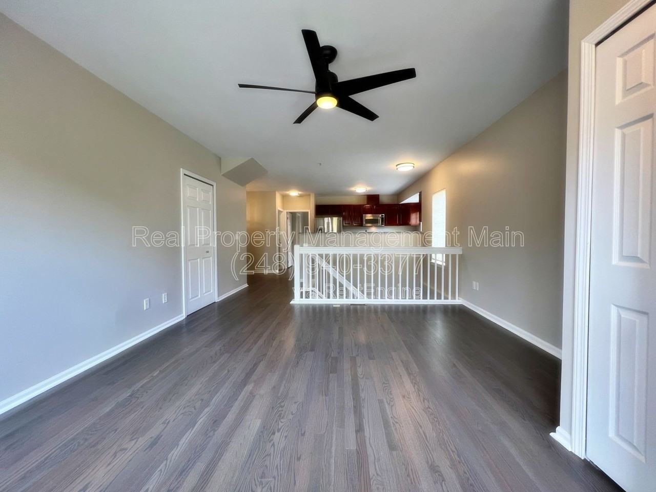 44 Adelaide St - Photo 2 of 20