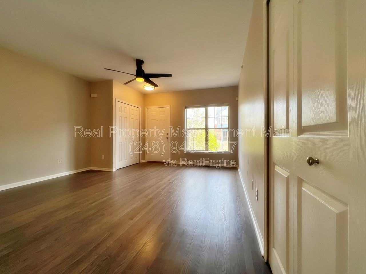 44 Adelaide St - Photo 3 of 20