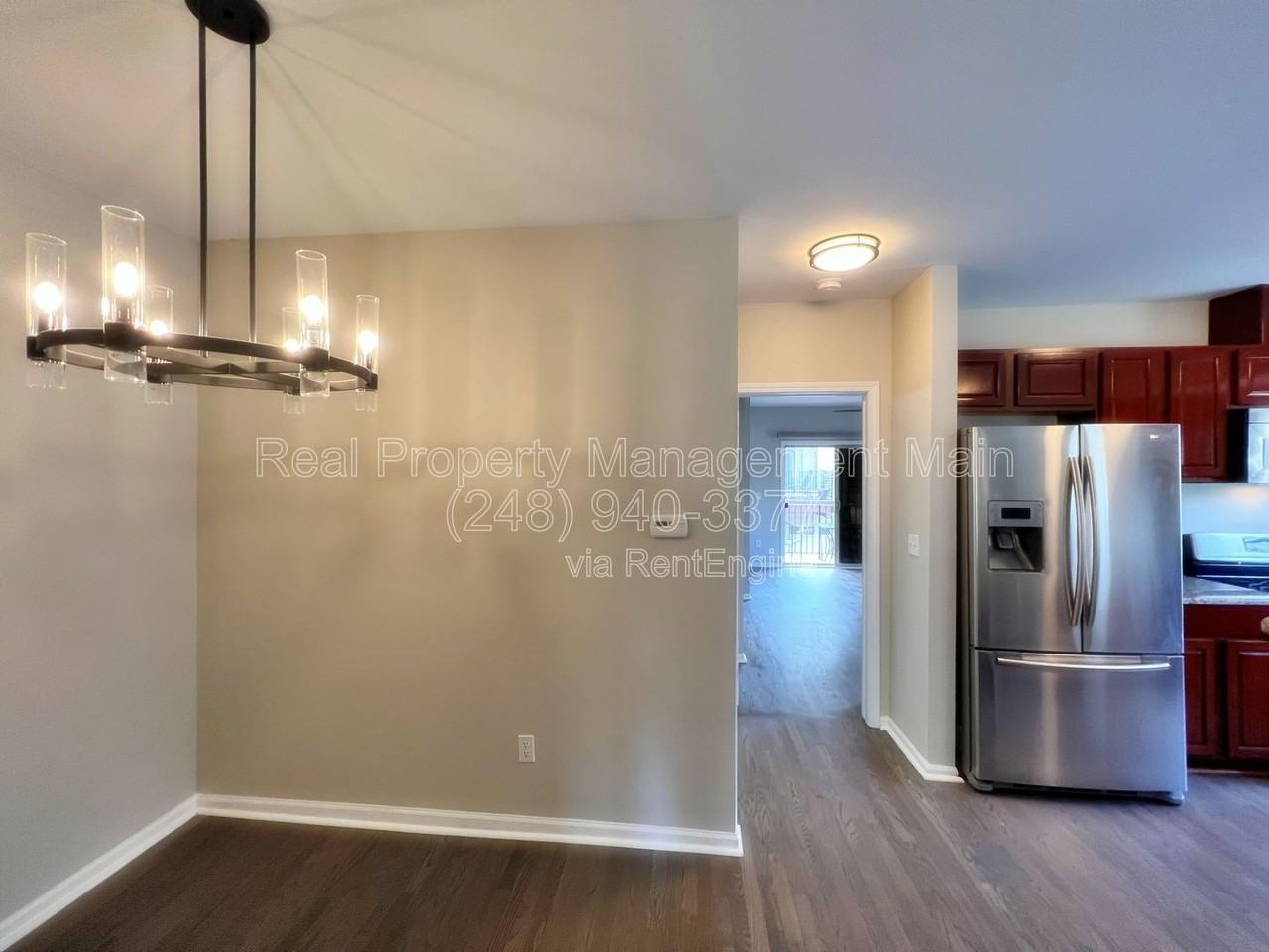 44 Adelaide St - Photo 5 of 20